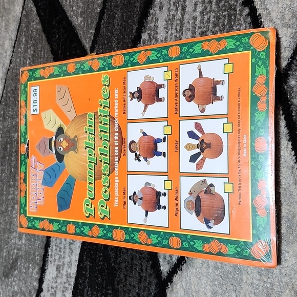 VINTAGE PUMPKIN POSSIBILITIES WOODEN NATIVE AMERICAN MAN PRICE FIRM - Picture 1 of 8